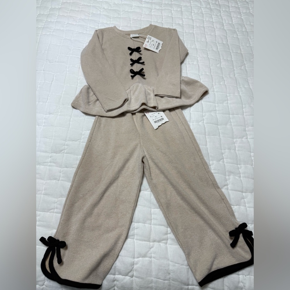 Girls Beige and Black Zara Set NWT